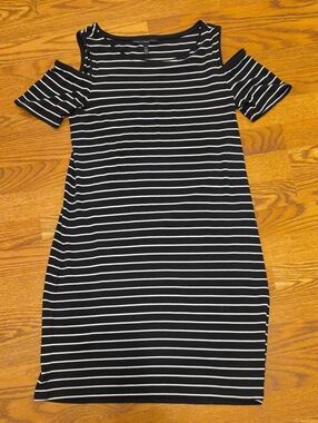 White House Black Market Black & White Striped Cold-Shoulder Midi Dress